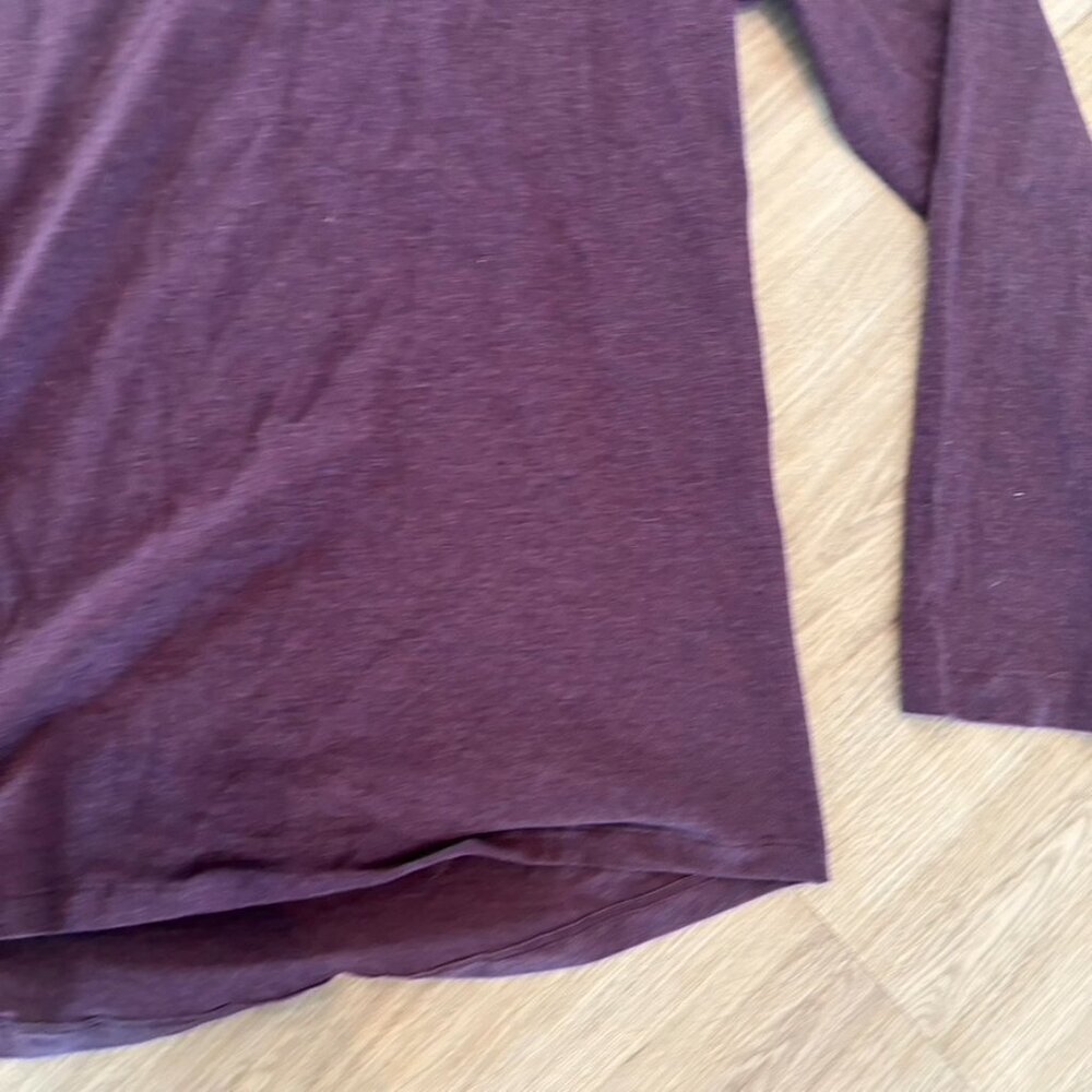 Lululemon Mens soft jersey long sleeve size medium - Picture 3 of 5